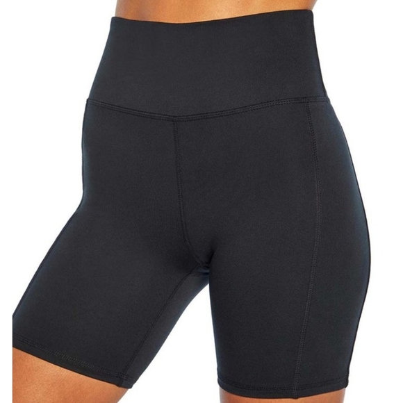 WILDFOX Palm Leaf Collins Sports Bra & 5" Matching Biker Shorts - Picture 5 of 13